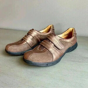 Clarks Unstructured Brown Bronze Leather Casual Slip On Shoes Loafer Women 8